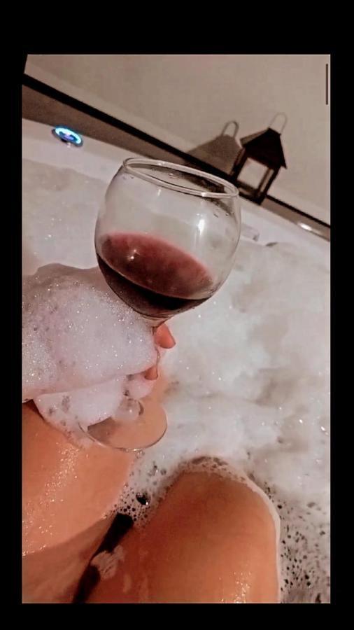 ספוקאי-מירים Chales Xanoti Oferece Conforto E Tranquilidade. מראה חיצוני תמונה